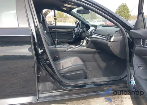 2020 Honda Accord Sport z USA, uszkodzony, nr VIN 1HGCV1F37LA140052